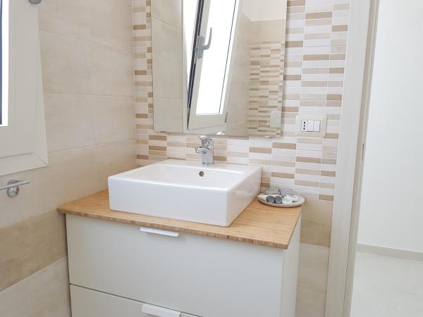 Resort Villa Isola B&B : photo 7 de la chambre studio avec terrasse