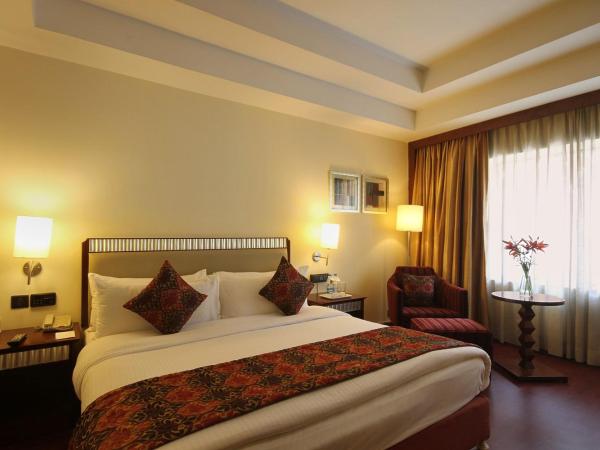 Fortune Select JP Cosmos, Bengaluru - Member ITC's hotel group : photo 2 de la chambre chambre lit king-size deluxe