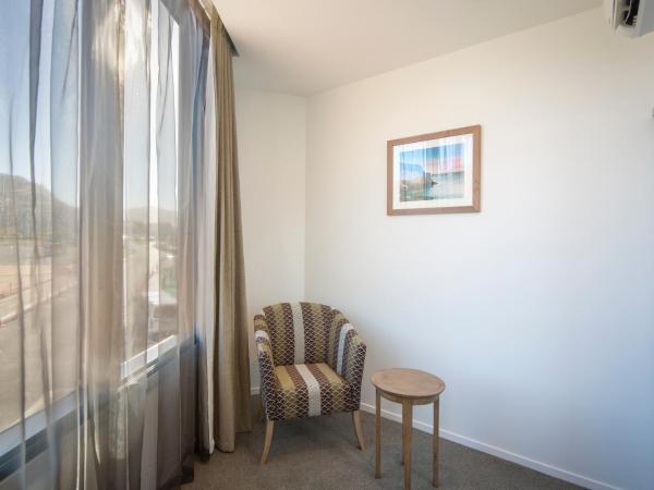 Wyndham Garden Queenstown : photo 9 de la chambre studio deluxe avec kitchenette