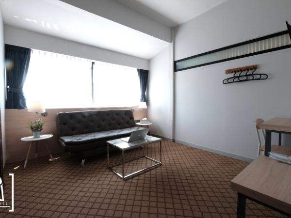 i-river chiangmai : photo 6 de la chambre suite (côté rue) - vue sur rivière