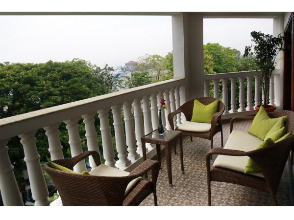 Fragrant Nature Kochi - A Five star Classified Hotel : photo 3 de la chambre ocean blue suite with private terrace with 10% discount on spa