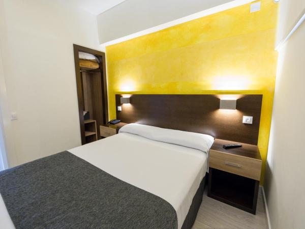 Apartamentos Recoletos : photo 9 de la chambre appartement (1-4 adultes)