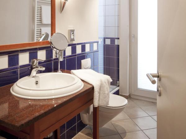 BIO-Hotel Villa Orange : photo 5 de la chambre double room orange (grandlit, queen bed, 140-160cm wide bed)