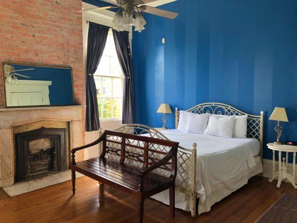 Creole Gardens Guesthouse and Inn : photo 6 de la chambre chambre lit king-size