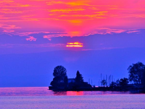 Hotel Splendid : photo 4 de la chambre chambre triple avec véranda - vue sur lac