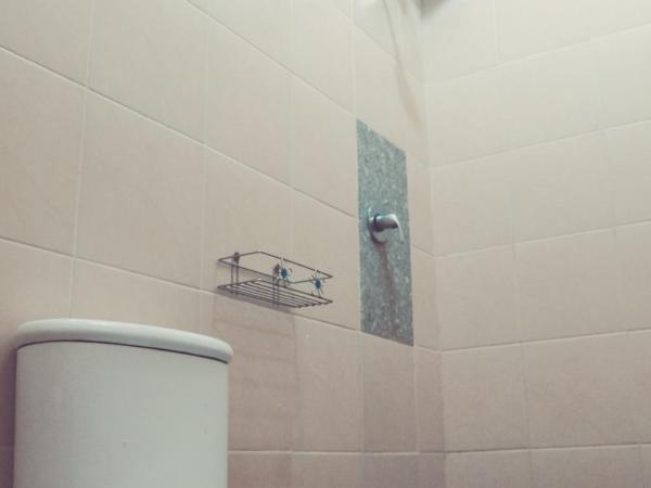 Pojok Pas : photo 1 de la chambre chambre standard lit queen-size