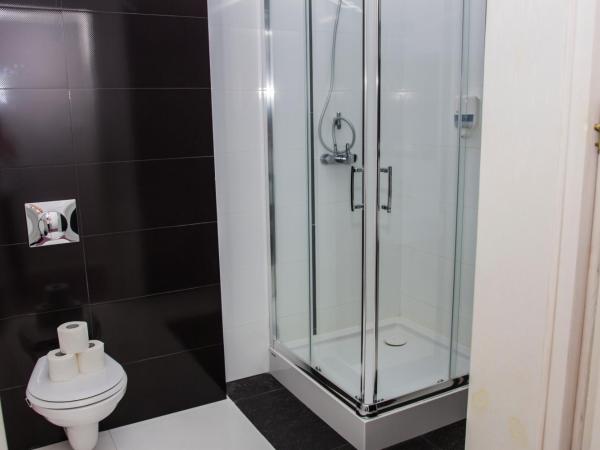 Dworek Jabłonna : photo 3 de la chambre chambre triple classique