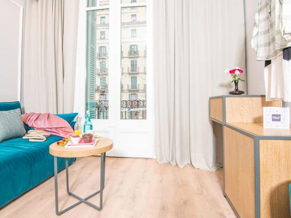 Mosaic Barcelona by Ona : photo 7 de la chambre suite junior avec balcon