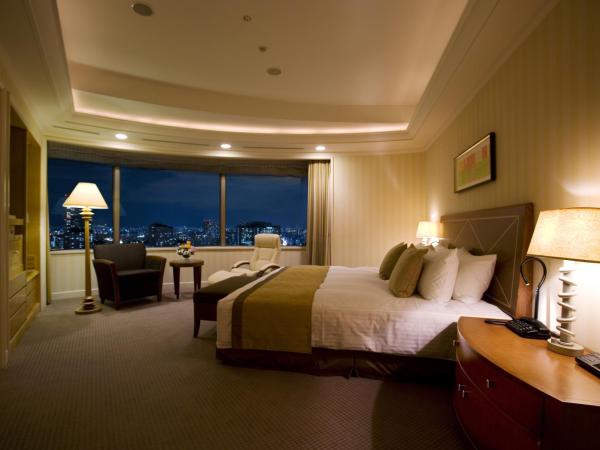 Imperial Hotel Osaka : photo 8 de la chambre suite double park avec accès au salon - non-fumeurs - vue sur fleuve