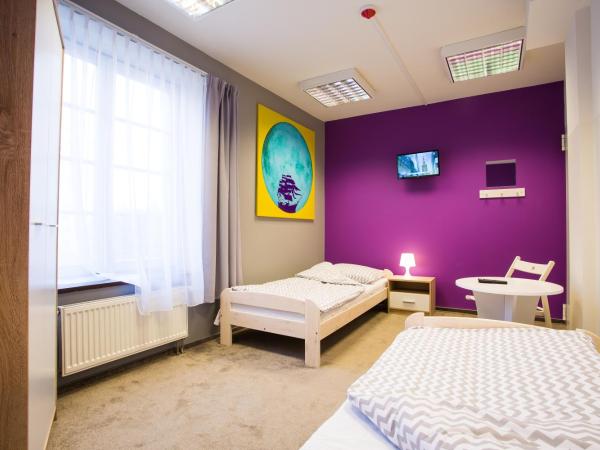Moon Hostel Poznań : photo 2 de la chambre chambre lits jumeaux
