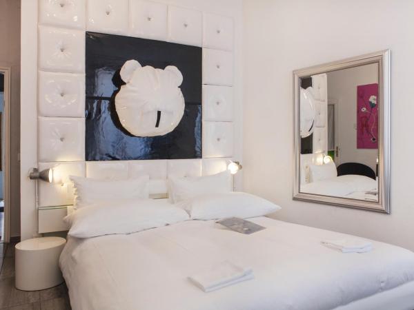 Caffè dell'Arte Boutique Rooms : photo 3 de la chambre chambre Élégante avec grand lit