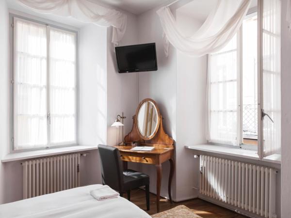 Caffè dell'Arte Boutique Rooms : photo 3 de la chambre chambre double - charme sauvage guépard - grand lit