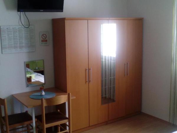 Guest House Ana : photo 5 de la chambre chambre double standard