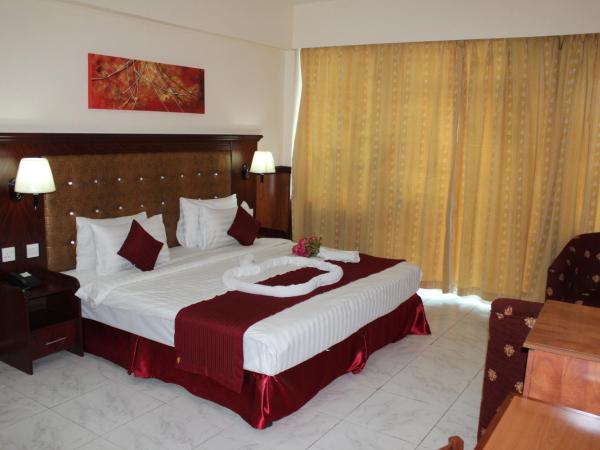 Grand Nova Hotel : photo 6 de la chambre suite double