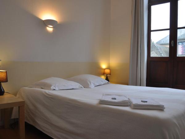 Cafe Hotel du Theatre : photo 6 de la chambre chambre double