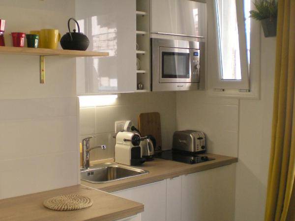 Nicelidays - Le Berlioz - city central - 7min from beaches : photo 4 de la chambre appartement