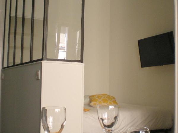 Nicelidays - Le Berlioz - city central - 7min from beaches : photo 5 de la chambre appartement