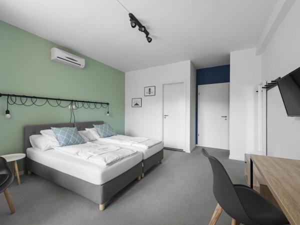 Hotel Chesscom : photo 2 de la chambre chambre double ou lits jumeaux supérieure