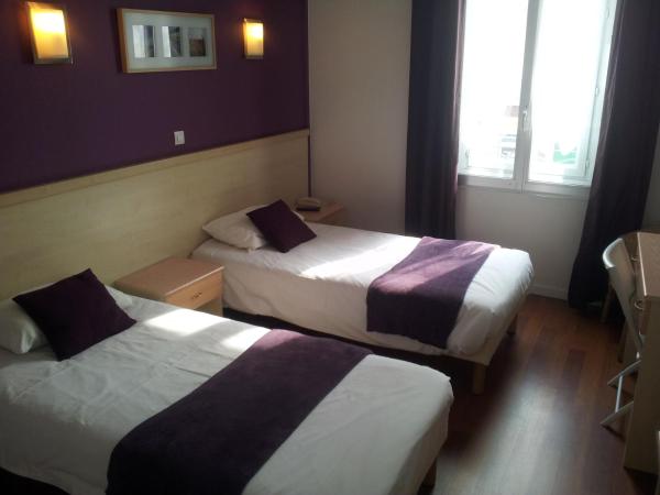 Hôtel Du Midi : photo 1 de la chambre chambre lits jumeaux