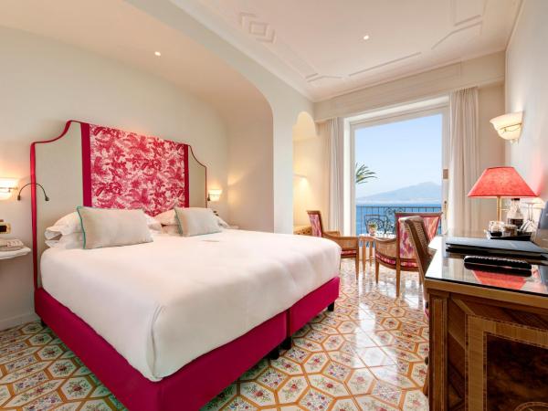 Grand Hotel Royal : photo 3 de la chambre  chambre double ou lits jumeaux premier