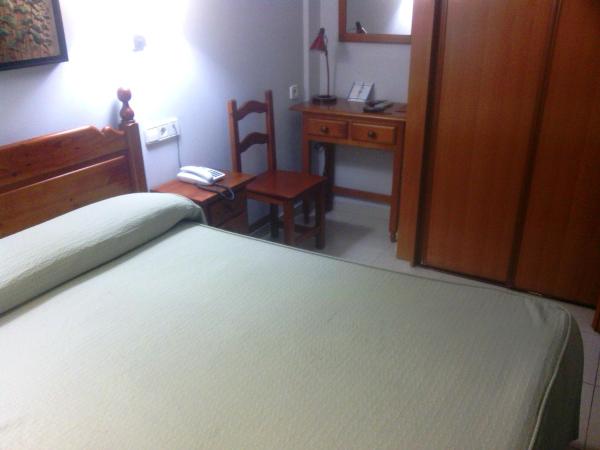 Hotel Goya : photo 5 de la chambre chambre double