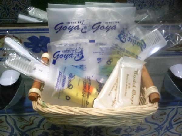 Hotel Goya : photo 3 de la chambre chambre double