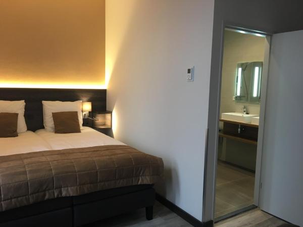 Best Western Hotel Den Haag : photo 5 de la chambre chambre lit king-size