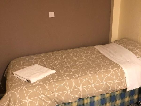 Charde Guest House : photo 5 de la chambre chambre simple Économique - cabane de jardin