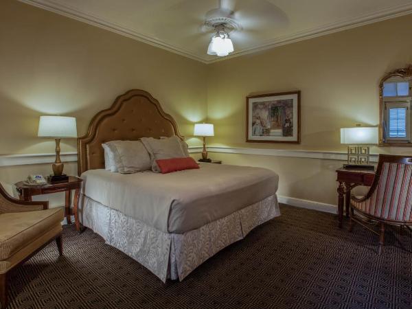 Hotel Provincial : photo 1 de la chambre chambre lit king-size premium