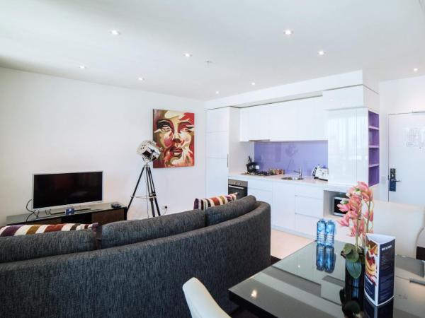 The Sebel Melbourne Docklands Hotel : photo 4 de la chambre suite 2 chambres avec lit king-size