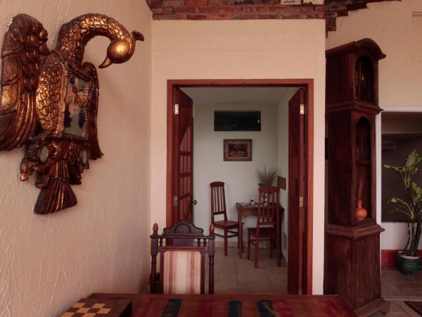 Hotelinho Urca Guest House : photo 4 de la chambre appartement de luxe avec cuisine