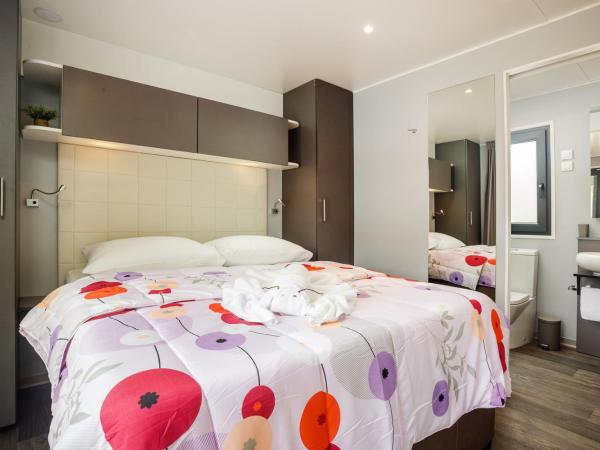 Mobile Homes Camping Santa Marina, Lanterna : photo 9 de la chambre mobile home familial 2 chambres premium
