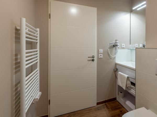 All Suites Bordeaux Marne - Gare Saint-Jean : photo 1 de la chambre  studio confort (lit double)