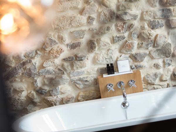 Boutique Hôtel des Remparts & Spa : photo 1 de la chambre suite