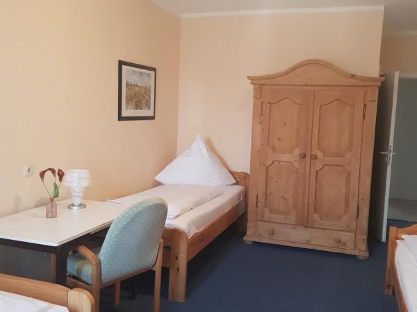 Pension Im Bett : photo 1 de la chambre chambre quadruple