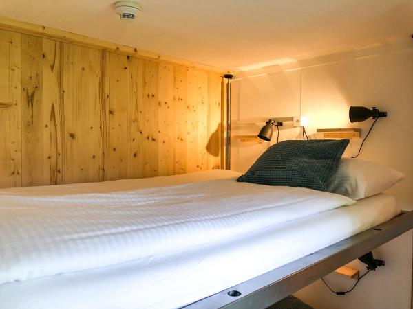 RiverLodge TCS Training & Freizeit AG : photo 6 de la chambre chambre familiale - vue sur lac