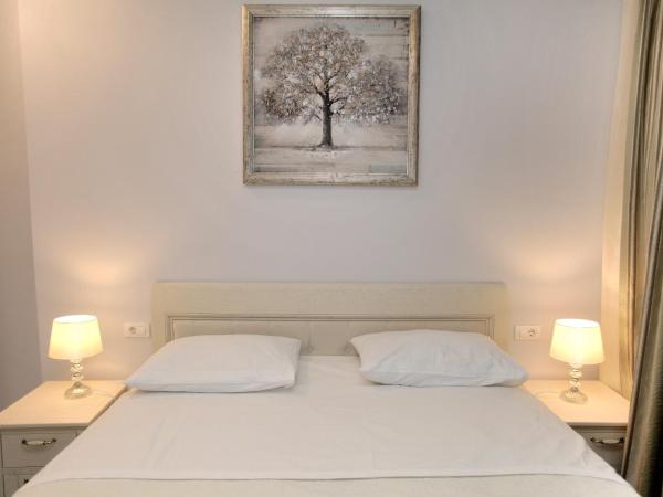 Hotel Bellevue Trogir : photo 7 de la chambre chambre familiale
