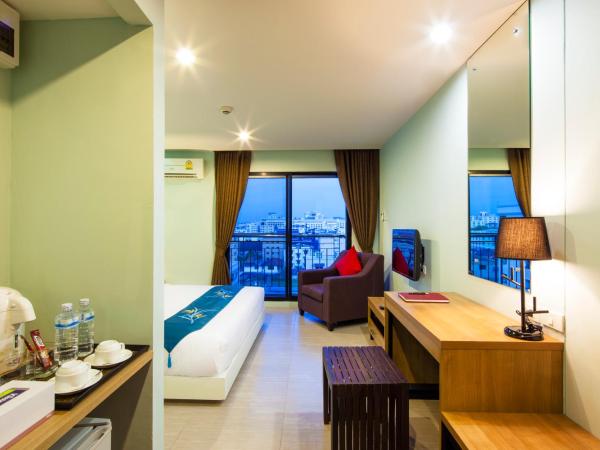 Livotel Hotel Lat Phrao Bangkok : photo 2 de la chambre chambre double supérieure