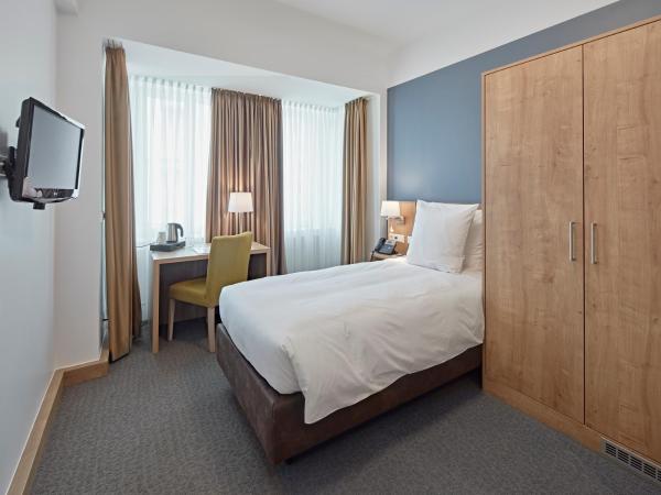 City Hotel : photo 6 de la chambre chambre simple standard avec douche