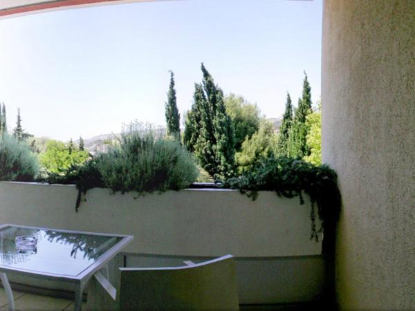 Royal Cottage : photo 3 de la chambre chambre double supérieure avec terrasse