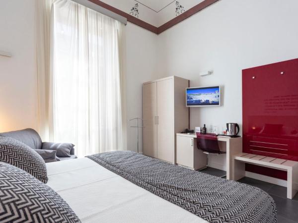 Nostos rooms & Apartments : photo 5 de la chambre chambre double supérieure avec balcon