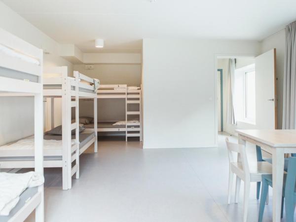 Snuffel Youth Hostel : photo 4 de la chambre lit dans dortoir mixte de 6 lits