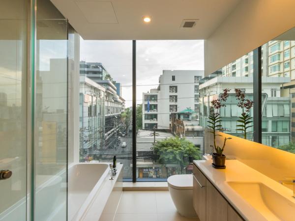 The Residence on Thonglor by UHG : photo 5 de la chambre suite panorama studio