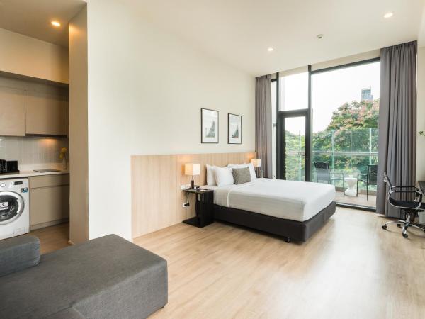 The Residence on Thonglor by UHG : photo 8 de la chambre suite panorama studio