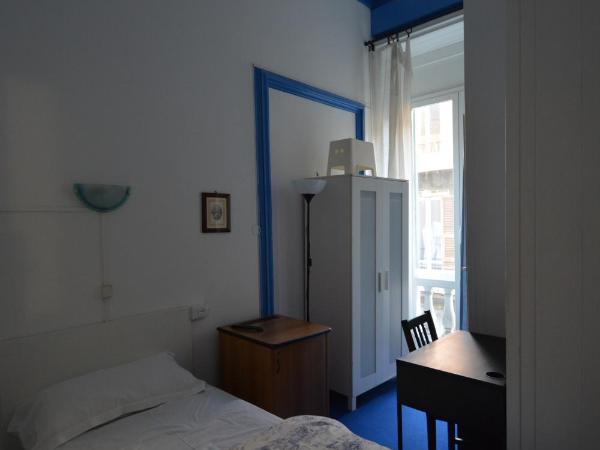 Olympia Hotel : photo 9 de la chambre chambre double Économique