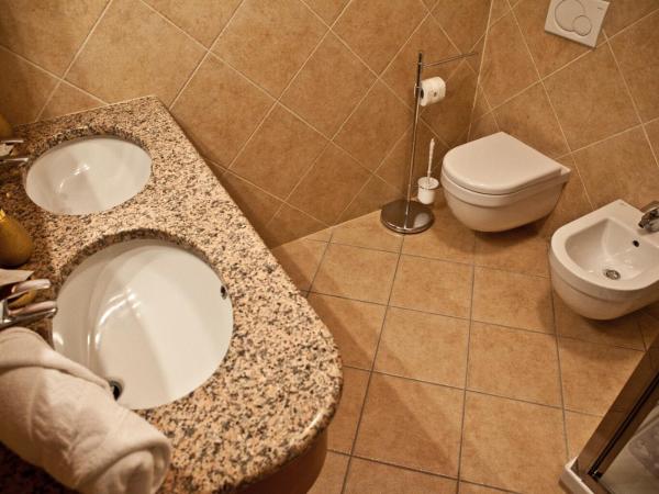 Castello San Felice : photo 3 de la chambre chambre familiale