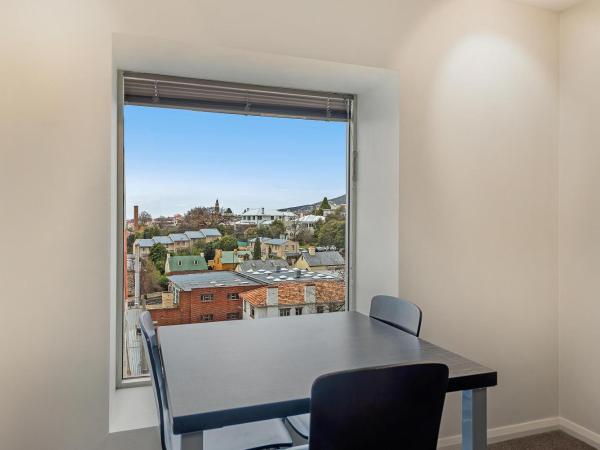 Mantra One Sandy Bay Road : photo 9 de la chambre studio