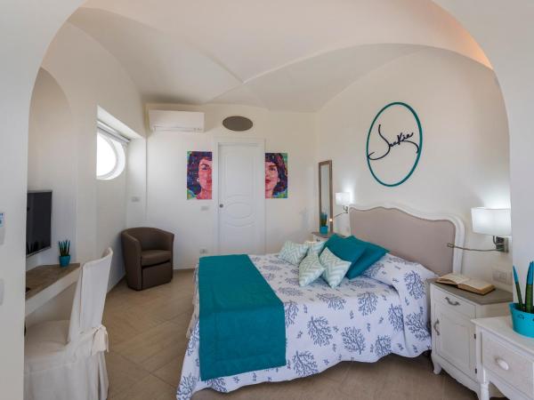 Villa Patrizi : photo 10 de la chambre chambre double deluxe avec balcon - vue sur mer