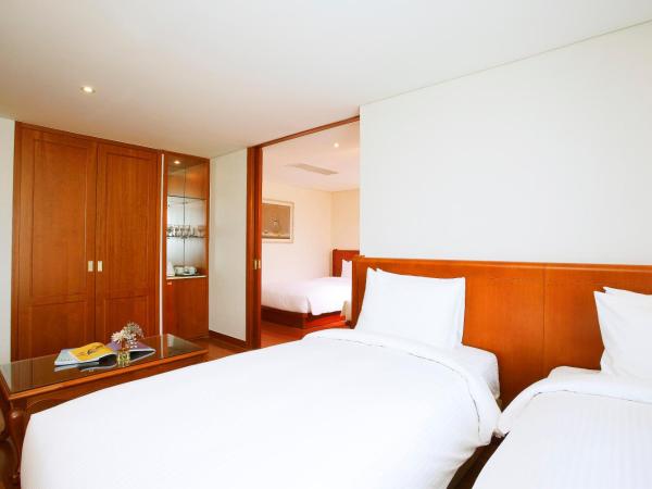 Sejong Hotel Seoul Myeongdong : photo 10 de la chambre chambre quadruple