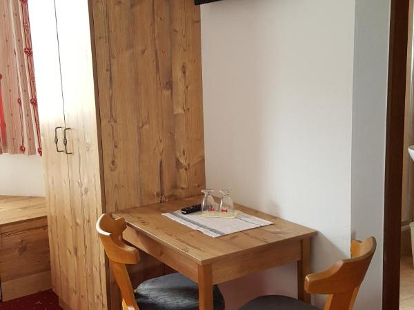 Pension Singer : photo 8 de la chambre chambre double